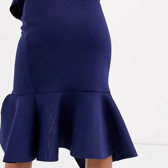 ASOS DESIGN one shoulder tuck midi dress - Picture 2 of 6